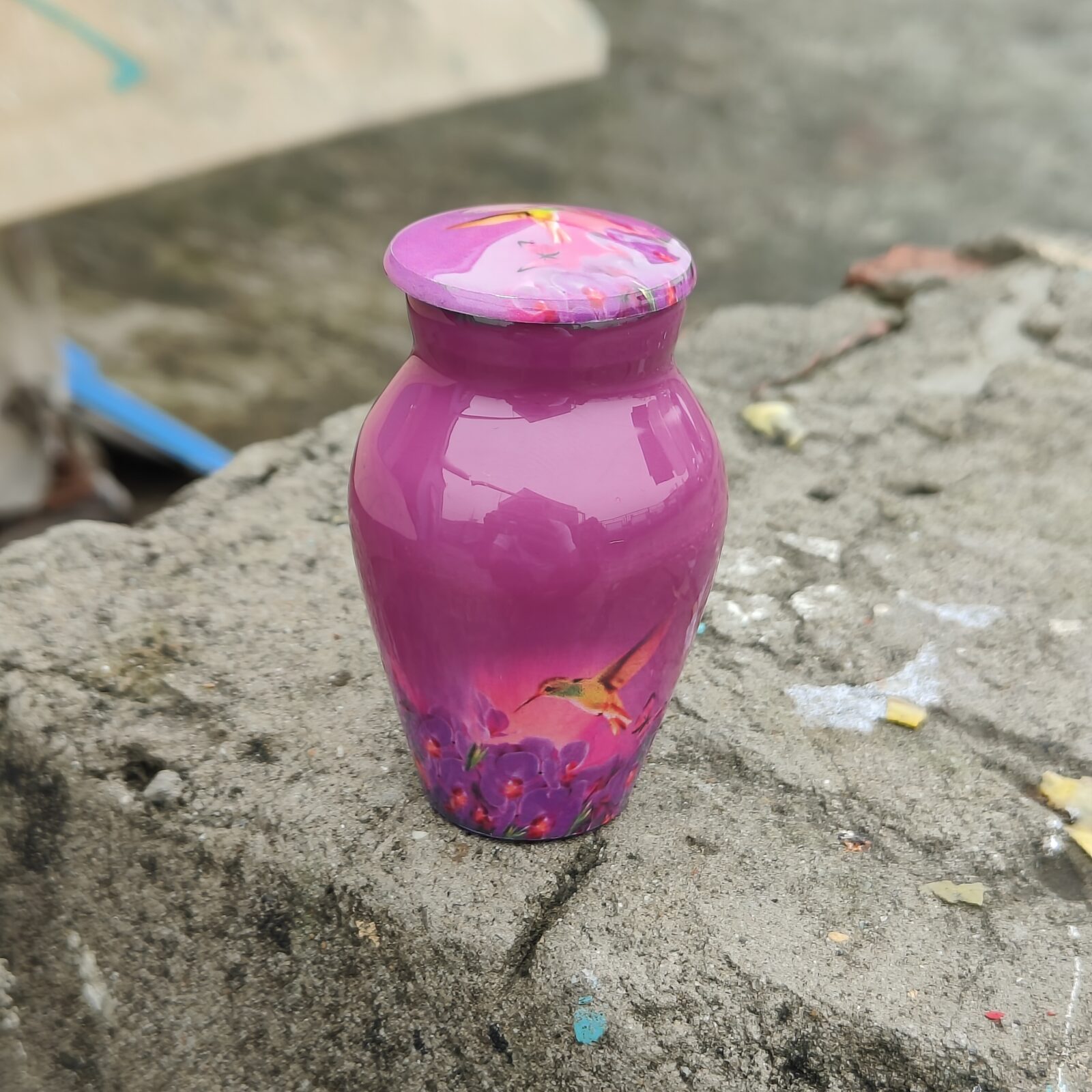 Pink Hummingbird Keepsake Aluminum Cremation Urn - Image 3